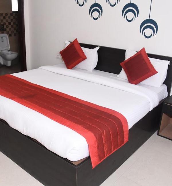 Braj Villas Vrindāvan Esterno foto