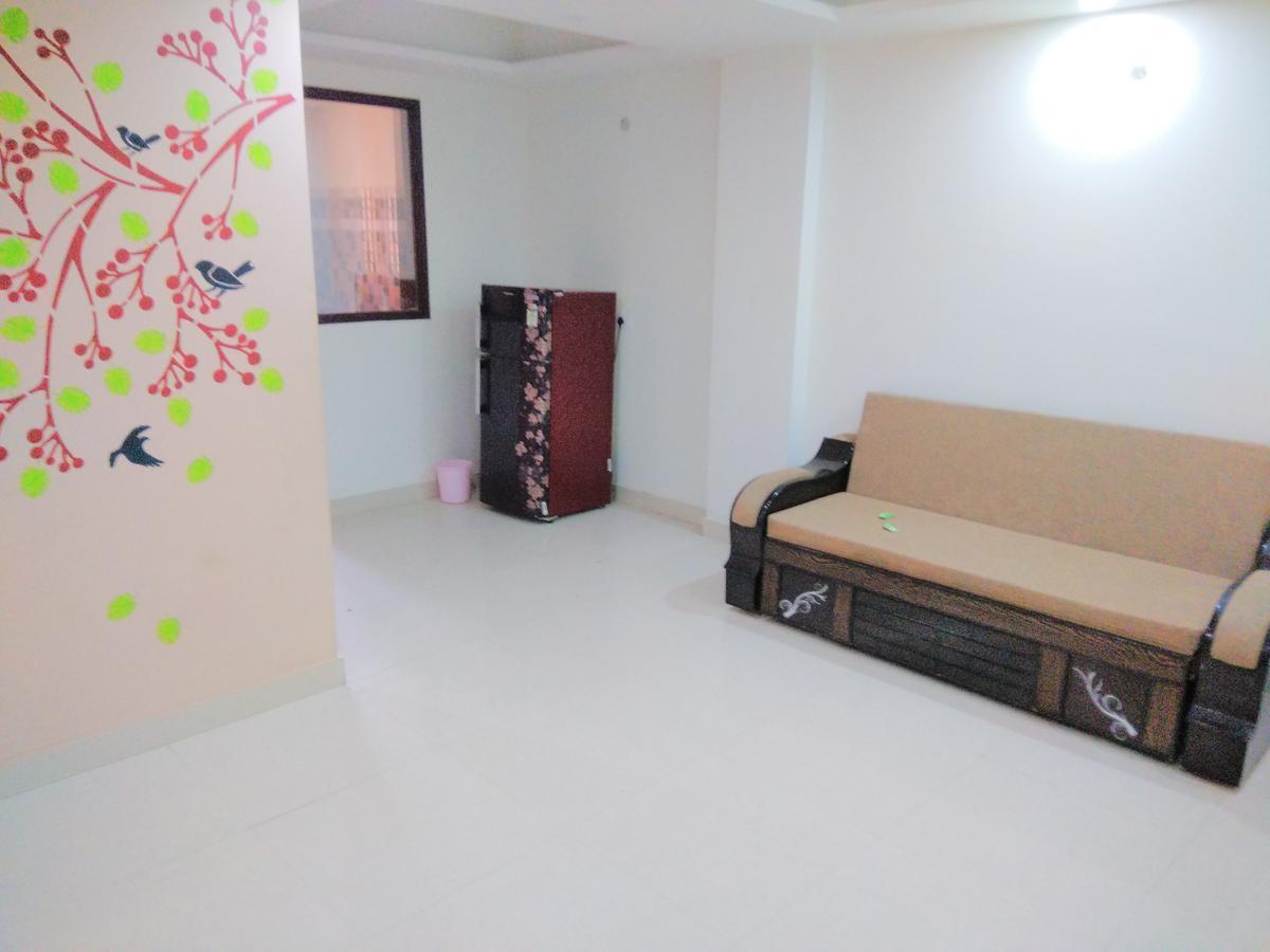 Braj Villas Vrindāvan Esterno foto