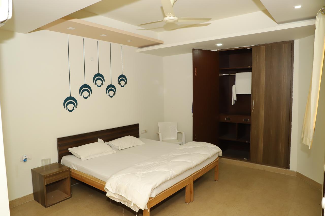 Braj Villas Vrindāvan Esterno foto