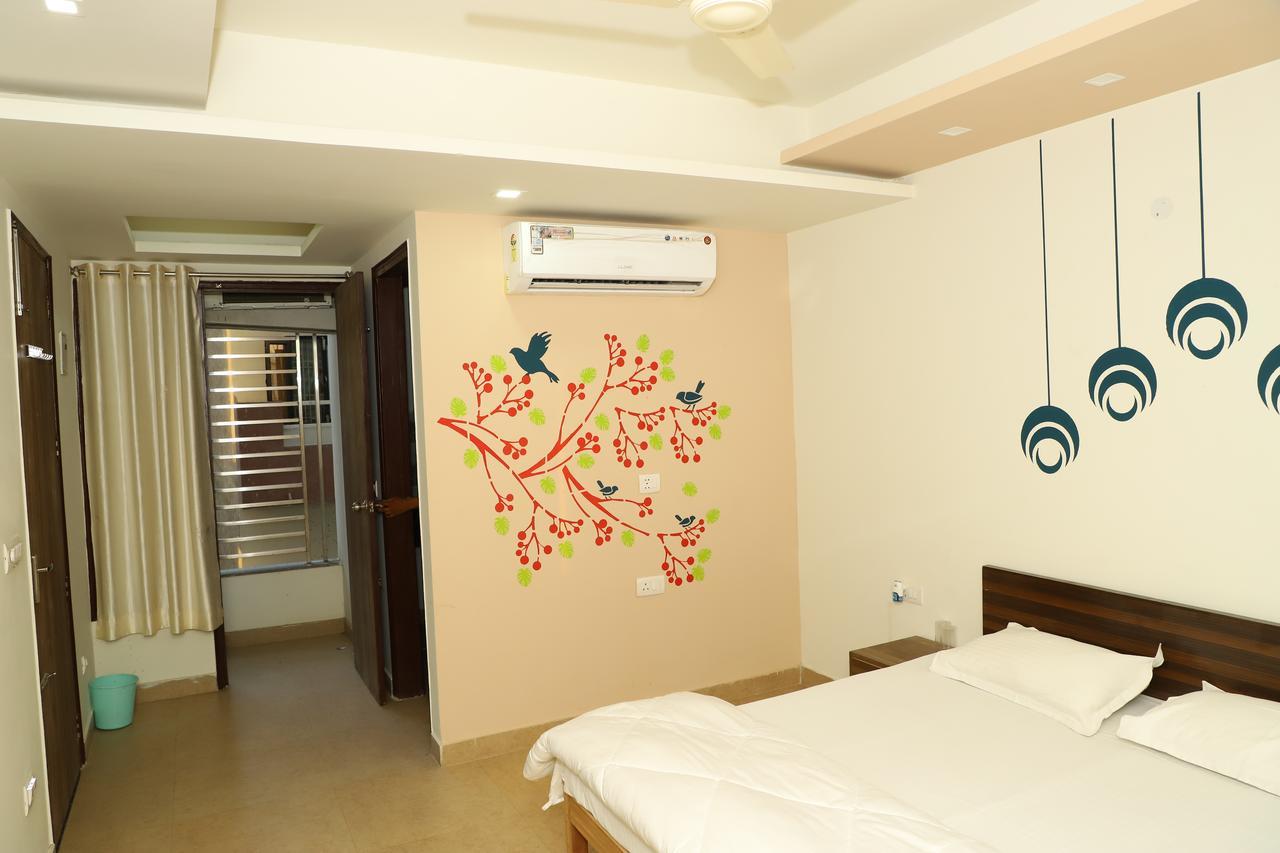 Braj Villas Vrindāvan Esterno foto