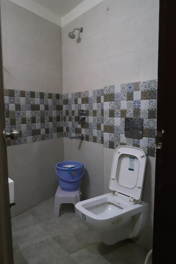 Braj Villas Vrindāvan Esterno foto