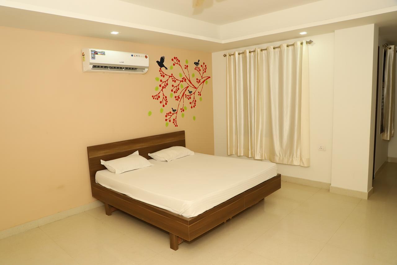Braj Villas Vrindāvan Esterno foto