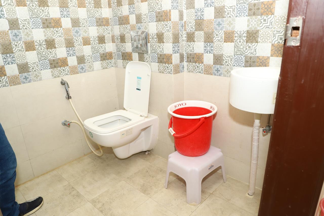 Braj Villas Vrindāvan Esterno foto